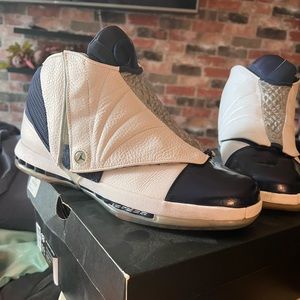 Air Jordan XVI white/blue sz 13